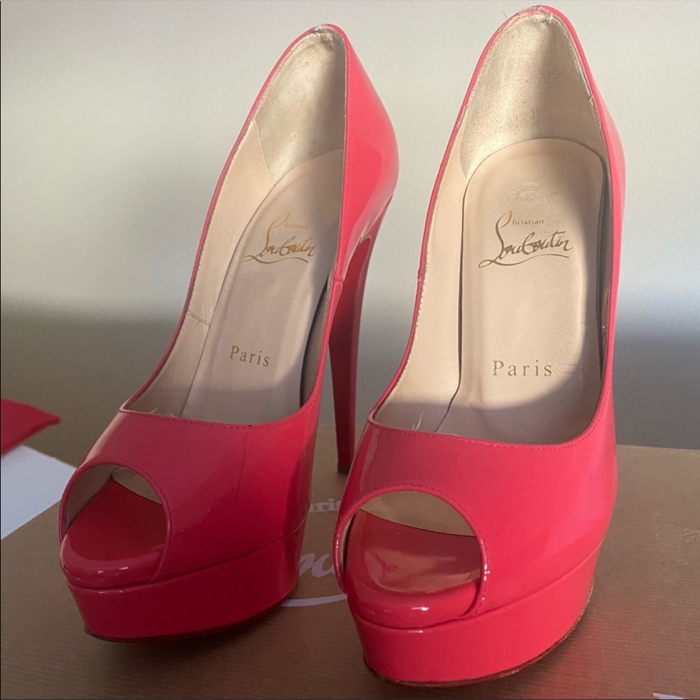 Christian Louboutin pink 👠